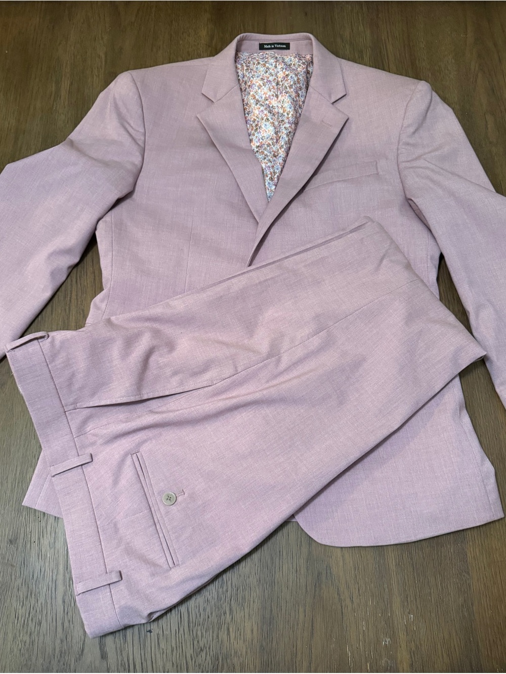 Men’s Egara Fit Skinny Stretch Pink Blush Floral Lining Suit & Pants